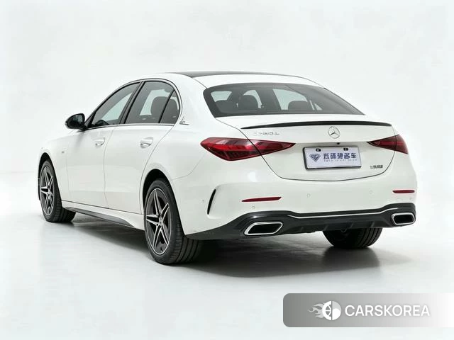 Mercedes-Benz C-class 2024 Белый из Китая, фото 3