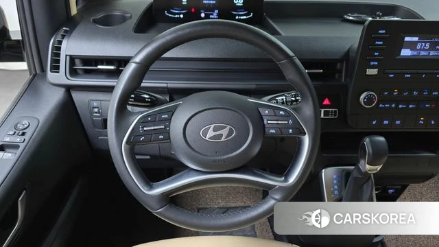 Hyundai Staria 2024 Серый из Кореи, фото 3