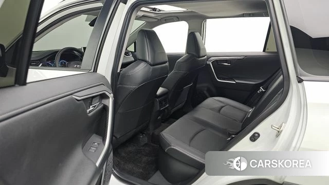 Toyota RAV4 5th Generation 2025 Белый из Кореи, фото 3
