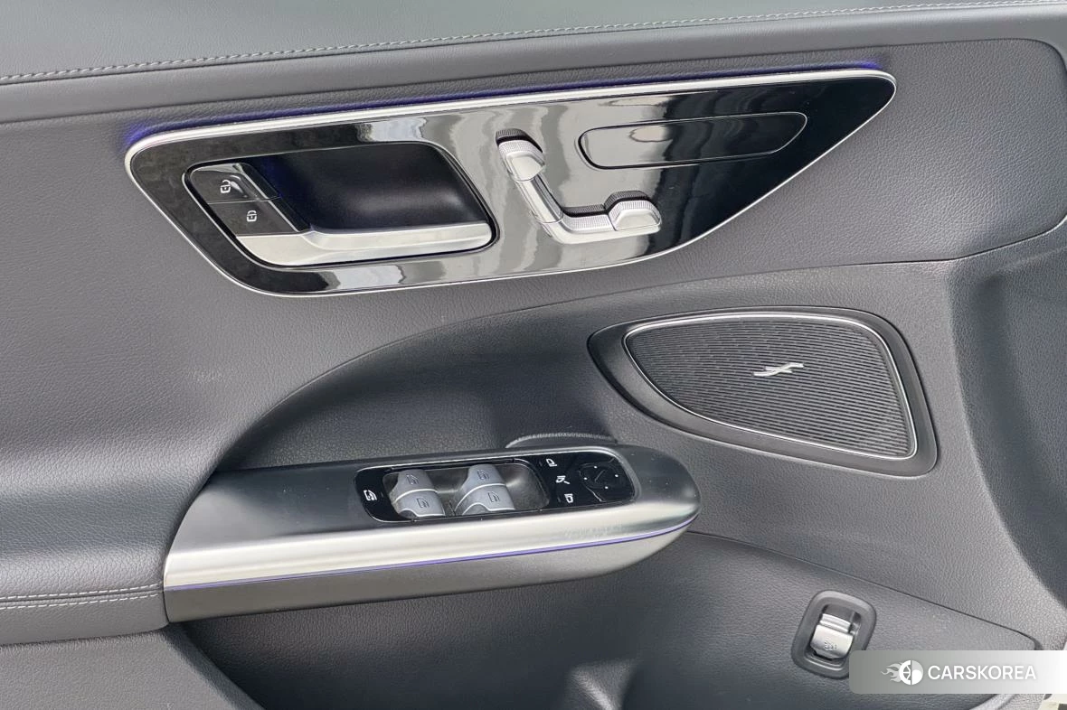 Mercedes-Benz C-class 2024 Белый из Китая, фото 3
