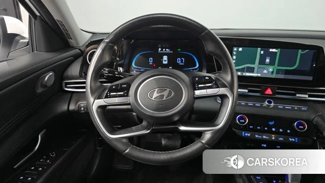 Hyundai The New Avante (CN7) 2023 Белый из Кореи, фото 3