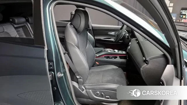 Genesis GV70 2021 Зеленый из Кореи, фото 3