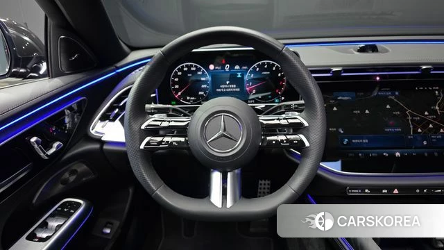 Mercedes-Benz E-Class W214 2024 Серый из Кореи, фото 3