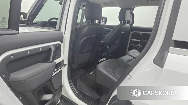 Land Rover Defender (L663) 2022 Белый из Кореи, фото 3
