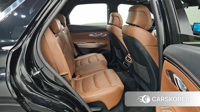 Genesis GV70 2021 Черный из Кореи, фото 3