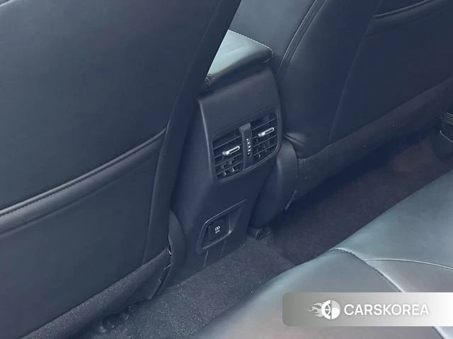 Toyota Levin 2021 Белый из Китая, фото 3
