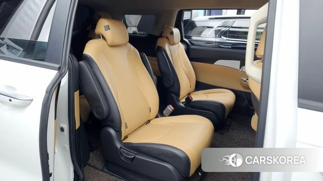Kia Carnival 4th generation 2022 Белый из Кореи, фото 3