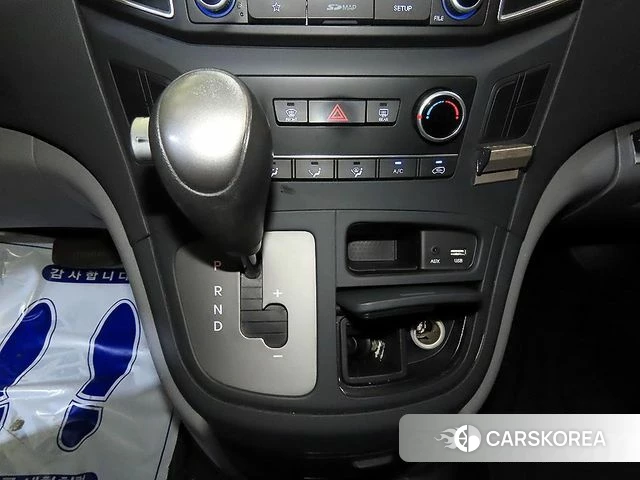 Hyundai The New Grand Starex 2019 Белый из Кореи, фото 3