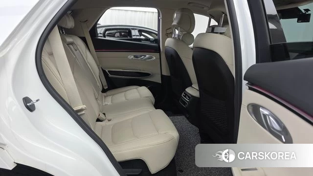 Genesis GV70 2024 Белый из Кореи, фото 3