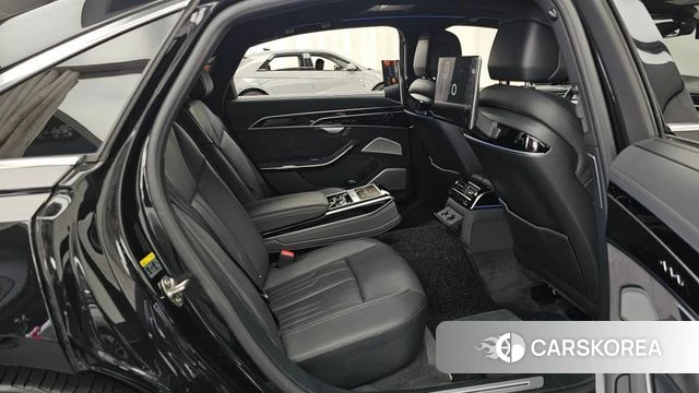 Audi A8 (D5) 2021 Черный из Кореи, фото 3