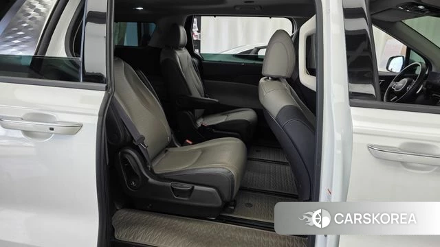 Kia The New Carnival 4th Generation 2024 Белый из Кореи, фото 3