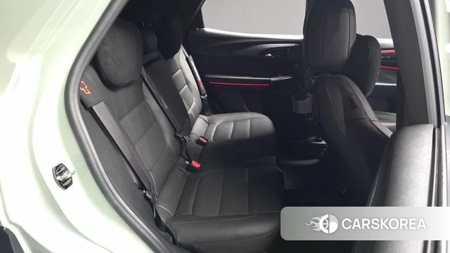 Chevrolet (GM Daewoo) The New Trail Blazer 2024 Цвет тростника из Кореи, фото 3
