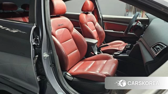 Hyundai Avante AD 2018 Серый из Кореи, фото 3