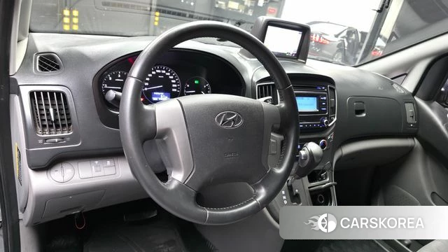 Hyundai The New Grand Starex 2019 Серебряный из Кореи, фото 3