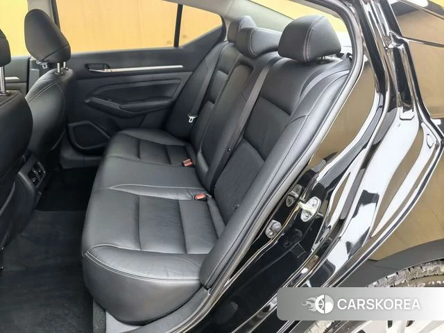 Nissan Altima 2023 Черный из Китая, фото 3