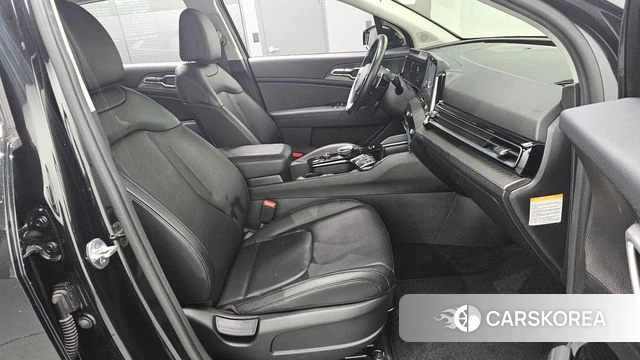 Kia Sportage 5th Generation Hybrid 2022 Черный из Кореи, фото 3