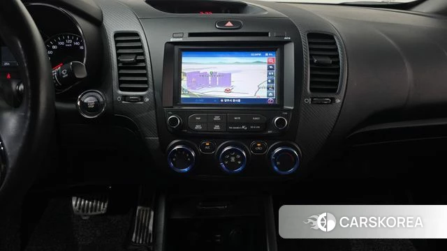 Kia The New K3 2018 Белый из Кореи, фото 3