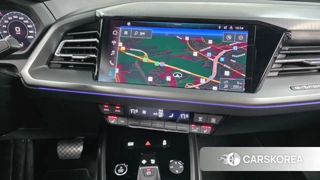 Audi Q4 e-Tron (F4) 2022 Синий из Кореи, фото 3