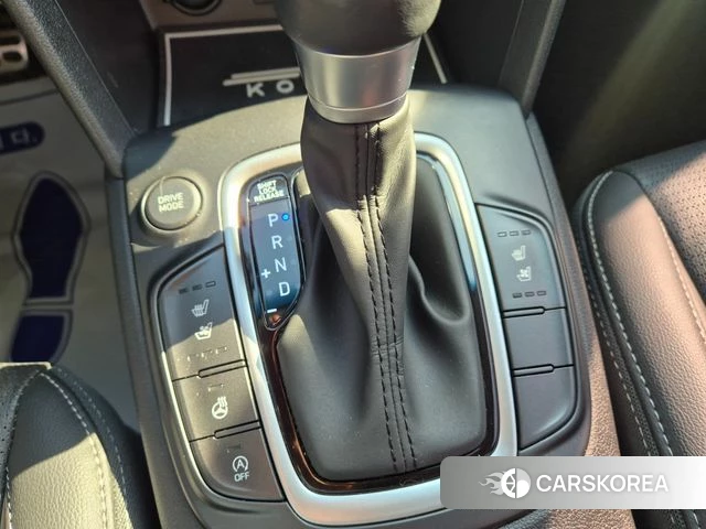 Hyundai Kona 2019 Белый двухцветный из Кореи, фото 3
