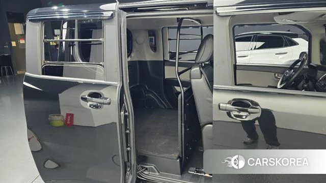 Kia The New Kia Ray 2023 Черный из Кореи, фото 3
