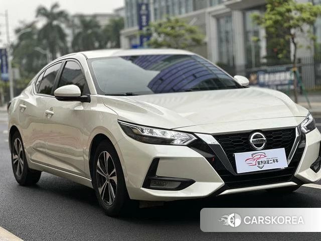 Nissan Sylphy 2023 Белый из Китая, фото 3