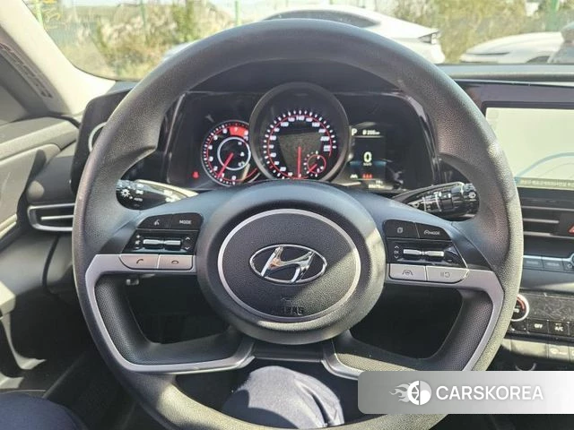 Hyundai Avante (CN7) 2022 Белый из Кореи, фото 3