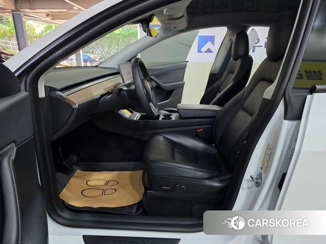 Tesla Model Y 2022 Белый из Кореи, фото 3