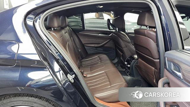 BMW 5 Series (G30) 2019 Черный из Кореи, фото 3