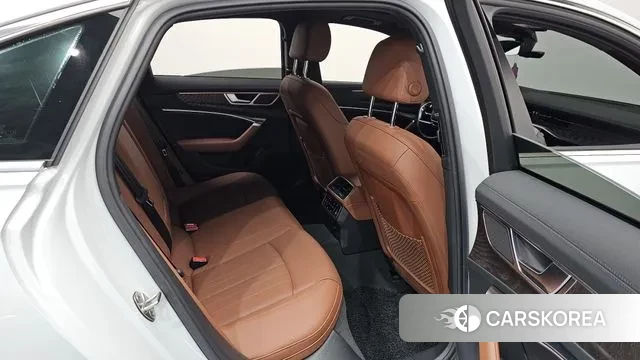 Audi A6 (C8) 2023 Белый из Кореи, фото 3