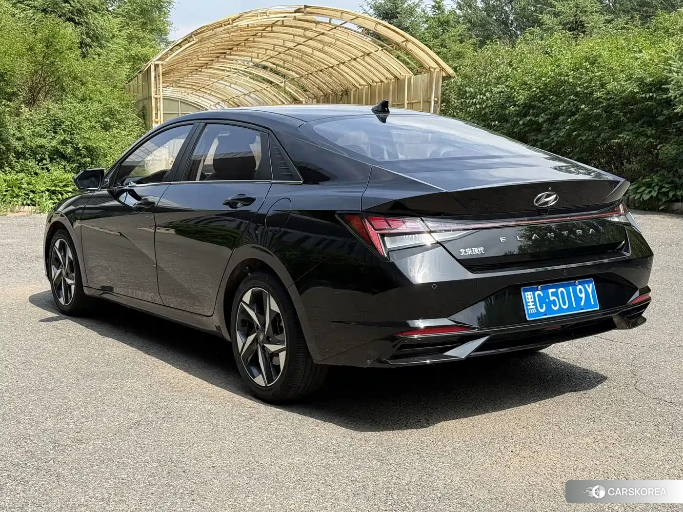 Hyundai Elantra 2023 Черный из Китая, фото 3