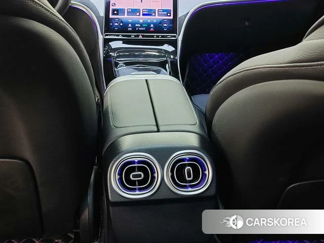 Mercedes-Benz C-class 2023 Серебристо-серый из Китая, фото 3