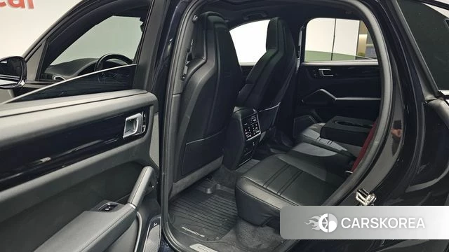 Porsche Cayenne (PO536) id 4966344 из Кореи 3