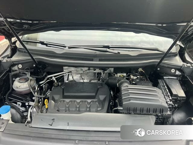 Volkswagen Viloran 2025 Черный из Китая, фото 3