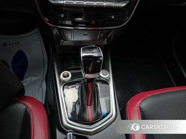 Ssangyong Tivoli Air 2023 Красный из Кореи, фото 3