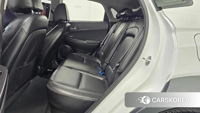 Hyundai Kona 2018 Белый из Кореи, фото 3