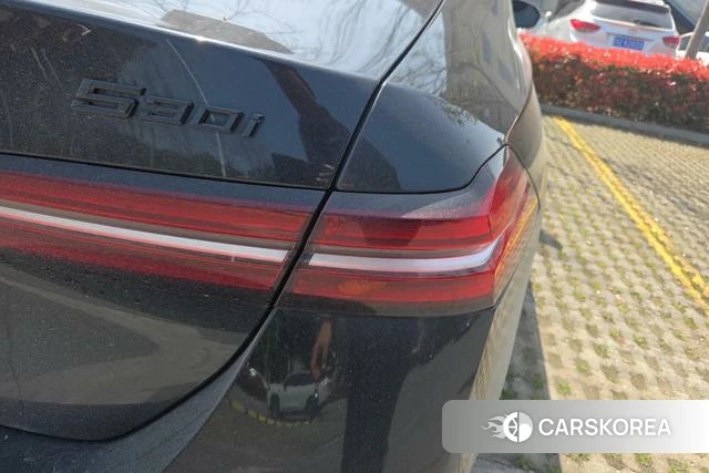 BMW 5 series 2024 Черный из Китая, фото 3