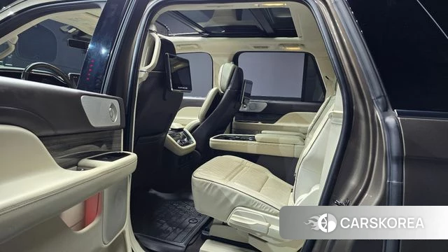 Lincoln Navigator 4th generation 2020 Коричневый из Кореи, фото 3