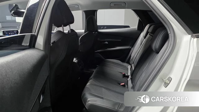 Peugeot 3008 second generation 2022 Белый из Кореи, фото 3
