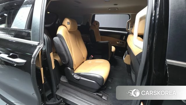 Kia Carnival 4th generation 2021 Черный из Кореи, фото 3