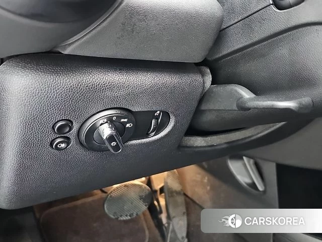 Mini Cooper 2023 Черный из Кореи, фото 3