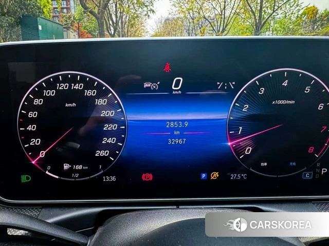 Mercedes-Benz C-class 2024 Белый из Китая, фото 3