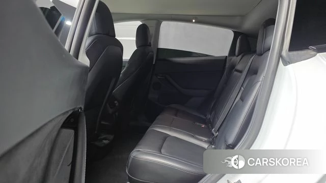 Tesla Model Y 2021 Белый из Кореи, фото 3