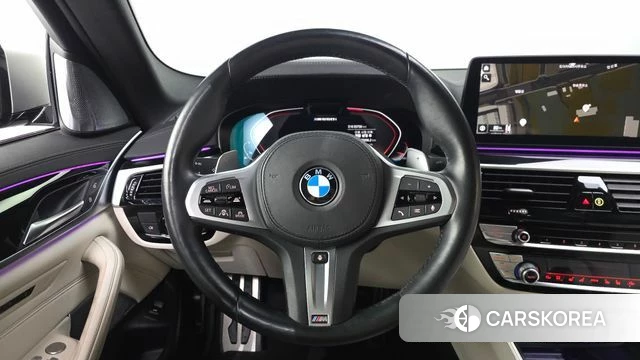 BMW 5 Series (G30) 2021 Черный из Кореи, фото 3