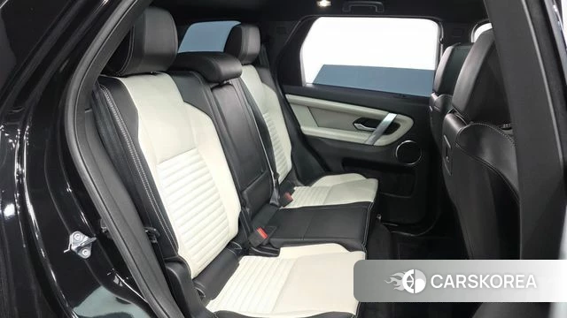 Land Rover Discovery Sports 2nd Generation 2025 Черный из Кореи, фото 3