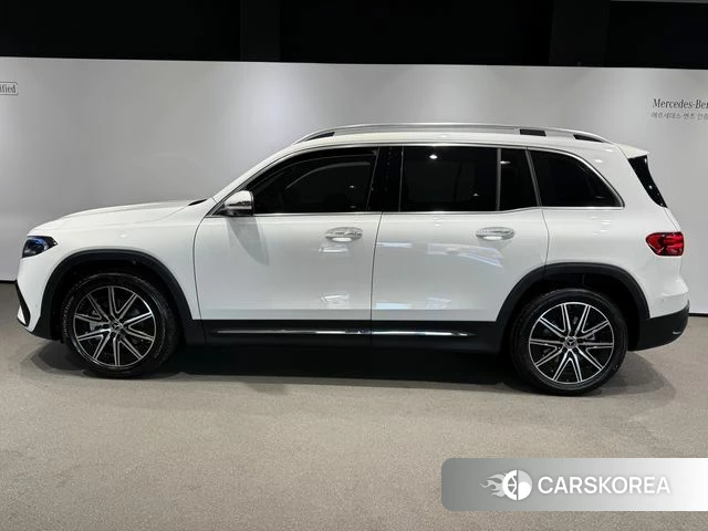 Mercedes-Benz EQB X243 2026 Белый из Кореи, фото 3