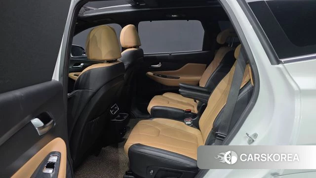 Hyundai The New Santa Fe 2022 Белый из Кореи, фото 3