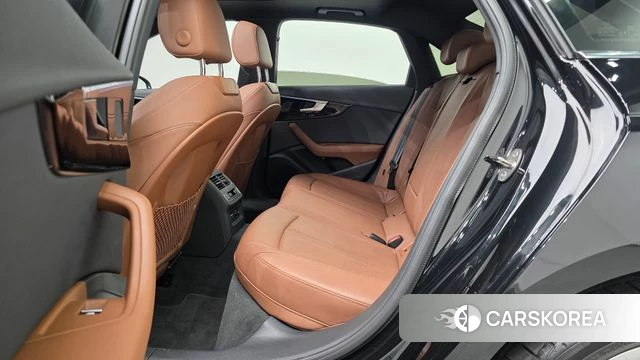 Audi A4 (B9) 2022 Черный из Кореи, фото 3