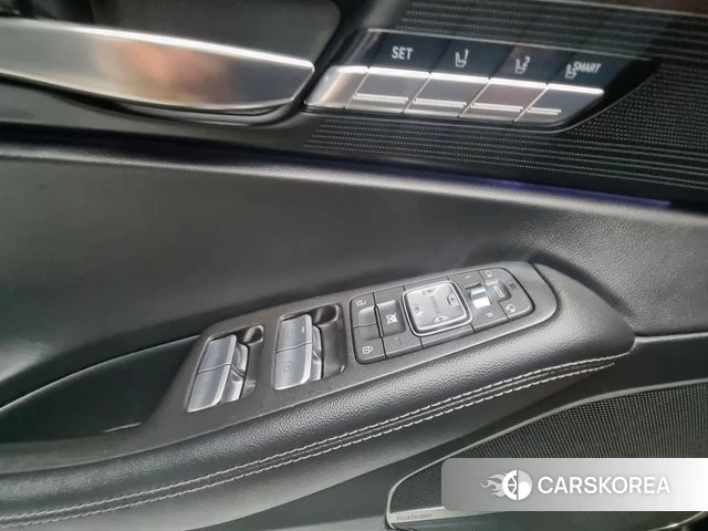 Genesis EQ900 2018 Черный из Кореи, фото 3