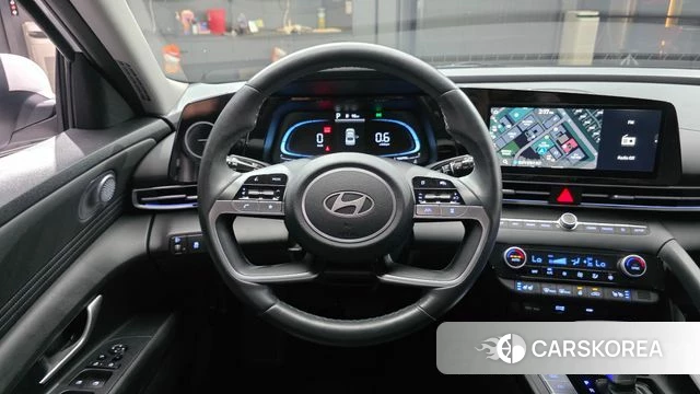 Hyundai The New Avante (CN7) 2024 Белый из Кореи, фото 3
