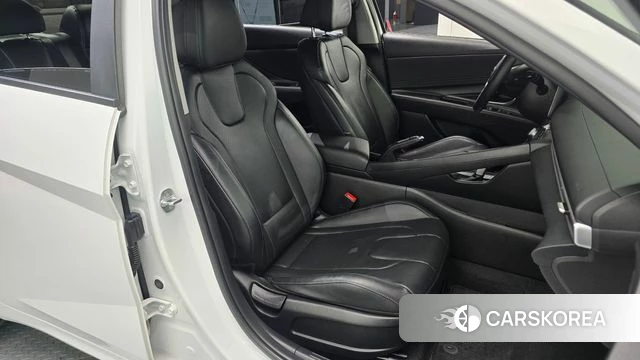 Hyundai Avante (CN7) 2021 Белый из Кореи, фото 3